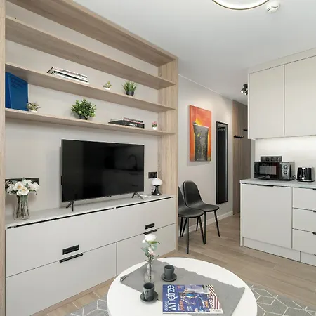 Nadolnik Studio Apartments With Balcony & Ac By Rent Like Home Poznan Exterior photo