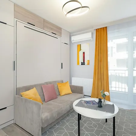 Nadolnik Studio Apartments With Balcony & Ac By Rent Like Home Poznan Exterior photo