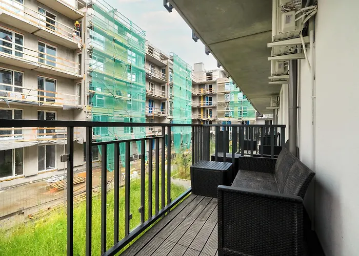 Nadolnik Studio Apartments With Balcony & Ac By Rent Like Home