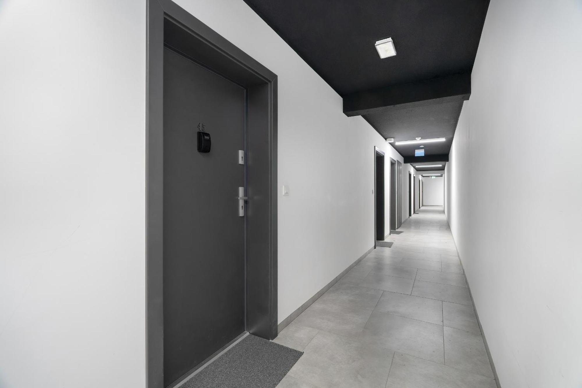 Apartment Nadolnik With Balcony & Ac By Rent Like *