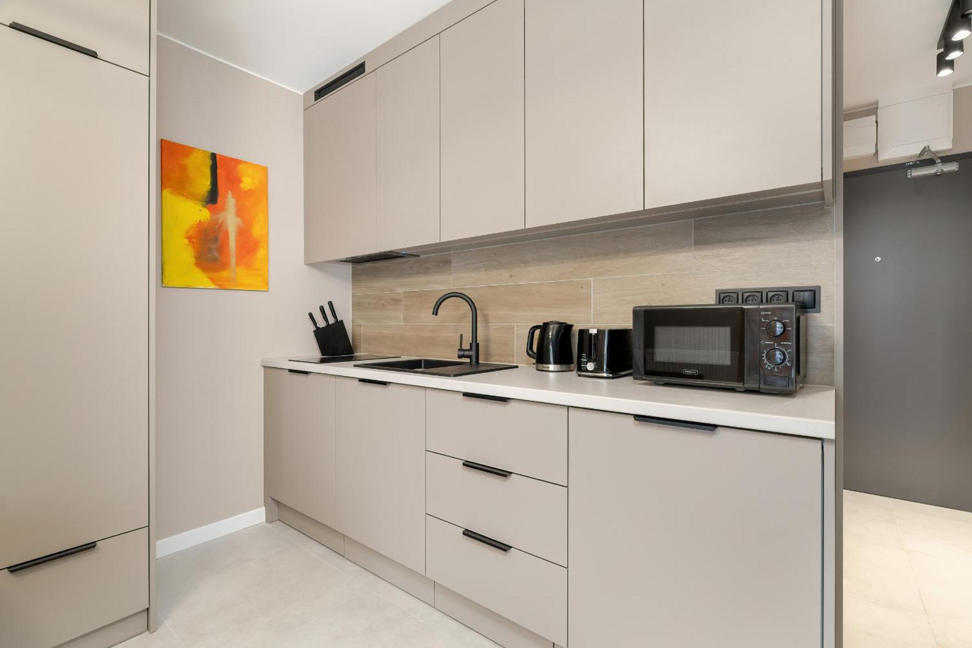 Apartment Nadolnik With Balcony & Ac By Rent Like *
